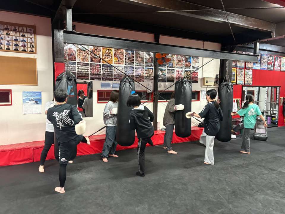 【木曜練習】燕#4872